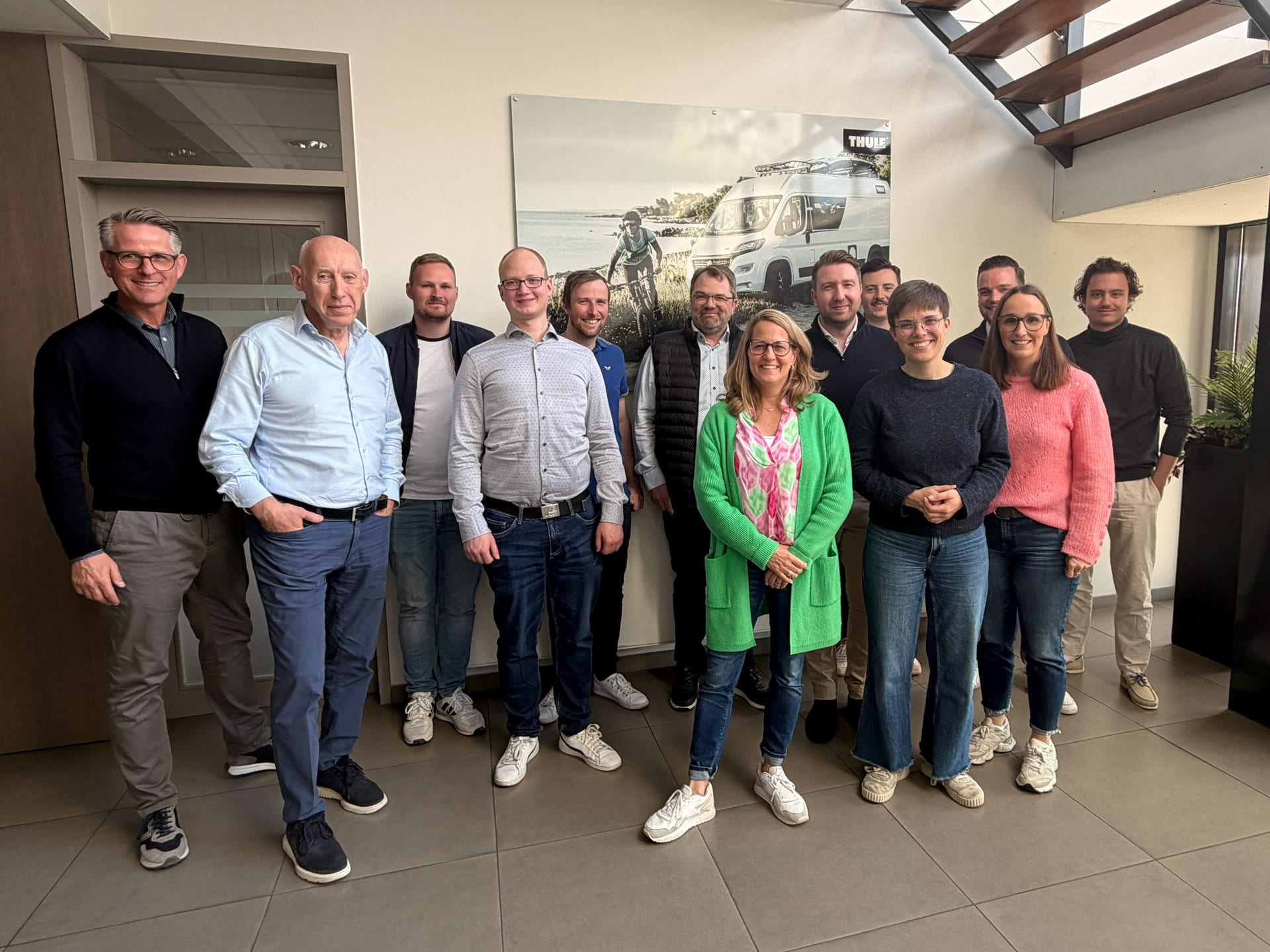 ticker-thule-04_2026